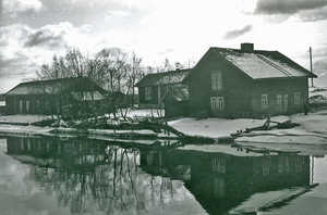 Anton Niinivuoren huopavertas oik, ja Lehtisen nahkurinverstas vas., 1932