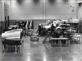 Production line of the Saab 35 S Draken