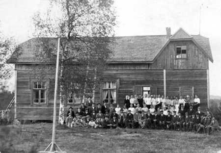 Työväentalo vappuna 1921