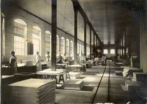 The salle at Hovilanhaara paper mill in 1915.