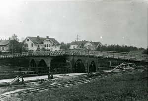 Seppolan silta ja matkustajakoti 1910